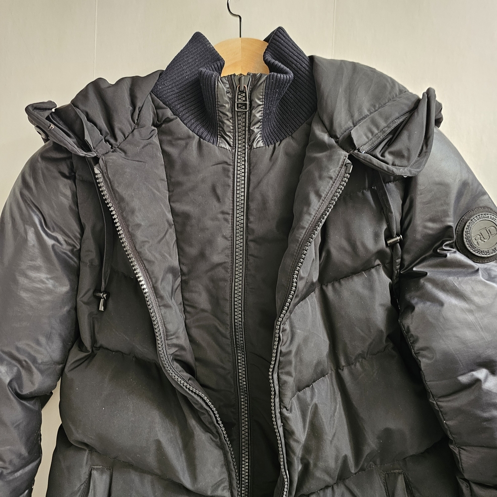 RUDSAK Black Puffer Jacket with Ribbed Collar